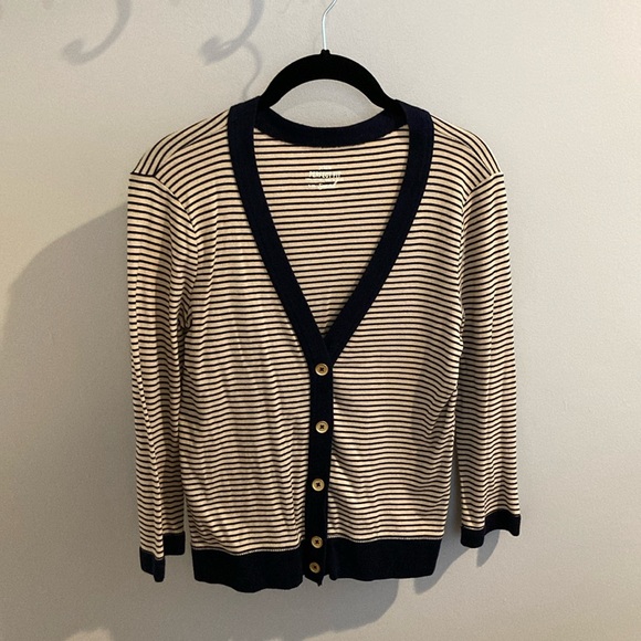 2/$30 💙 J Crew perfect fit cardigan 💙 small 💙 navy cream stripes - Picture 1 of 7